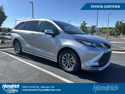 Used 2023 Toyota Sienna XLE