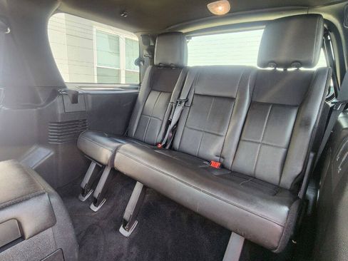 Used 2013 Lincoln Navigator 4WD image 22