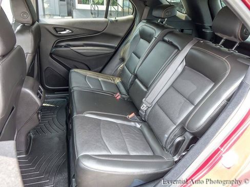 Used 2018 Chevrolet Equinox Premier AWD/4WD image 11