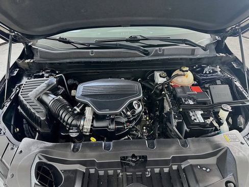 Used 2020 Chevrolet Blazer LT image 27