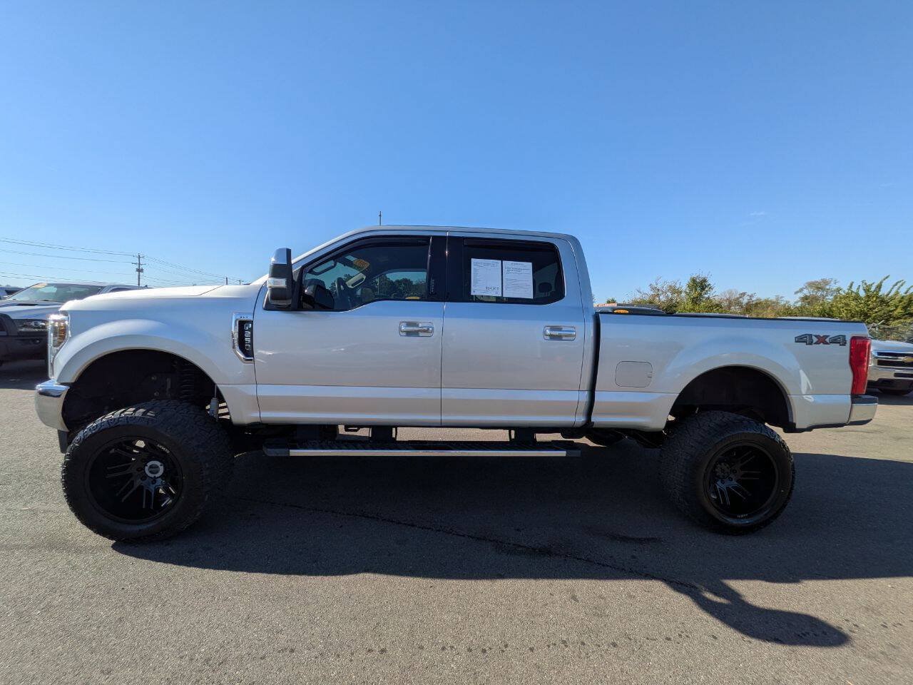 Used 2019 Ford F250 XLT w/ XLT Premium Package AWD/4WD image 1