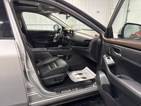 Used 2023 Nissan Rogue SL w/ SL Premium Package AWD/4WD image 10
