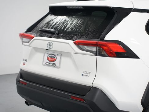 New 2025 Toyota RAV4 XLE image 9