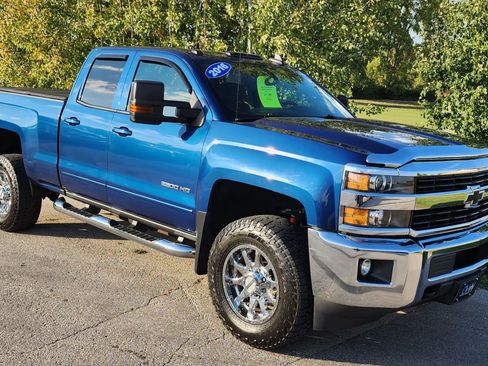 Used 2016 Chevrolet Silverado 2500 LT w/ All Star Edition image 2