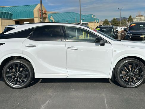 Used 2024 Lexus RX 500h F Sport image 2