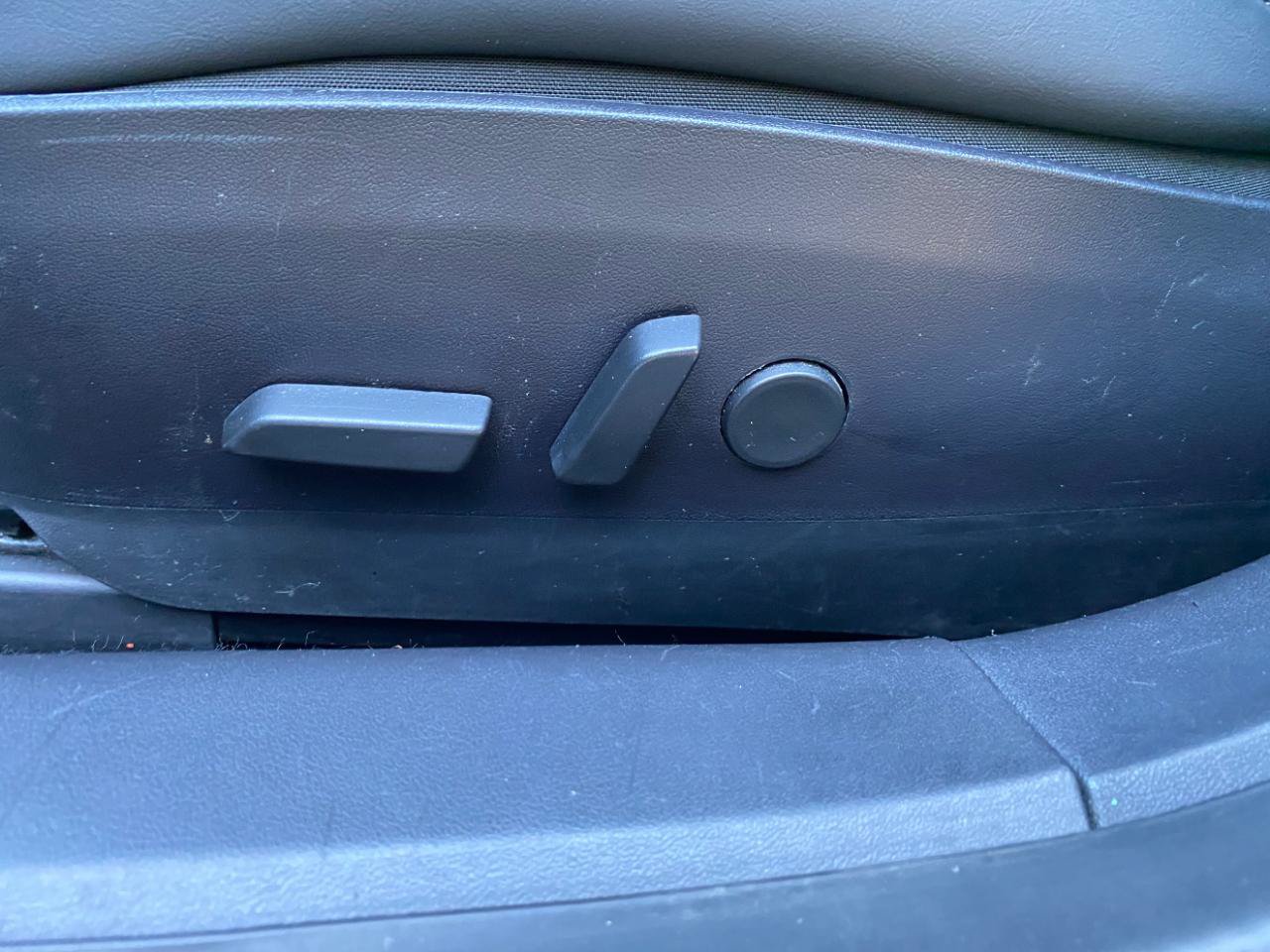 Used 2020 Tesla Model 3 RWD image 30