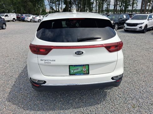 Used 2021 Kia Sportage LX AWD/4WD image 4