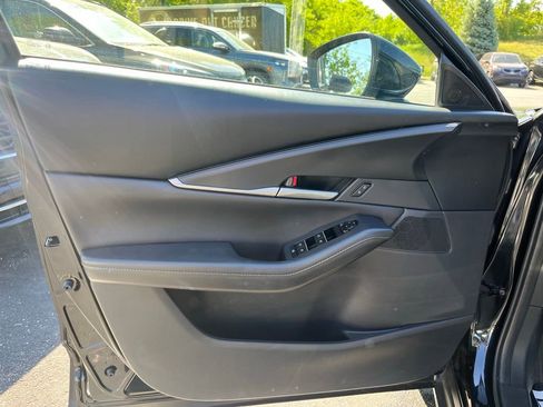 Used 2023 MAZDA CX-30 AWD 2.5 S w/ Select Package image 9