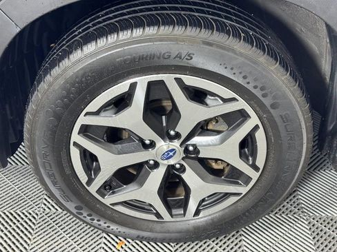 Used 2022 Subaru Forester Premium image 10
