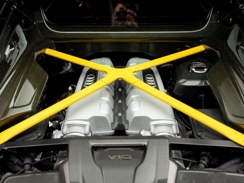 Used 2021 Audi R8 V10 w/ Premium Package image 53