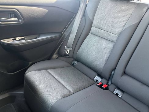 Used 2025 Nissan Rogue SV FWD image 44