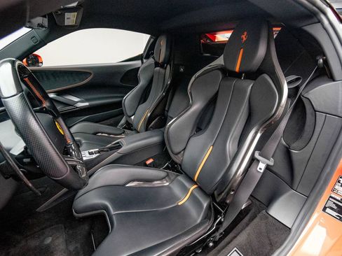Used 2021 Ferrari SF90 Stradale AWD/4WD image 11