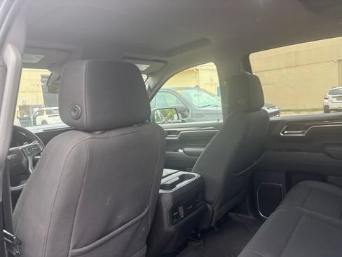 Used 2022 Chevrolet Silverado 1500 RST AWD/4WD image 8