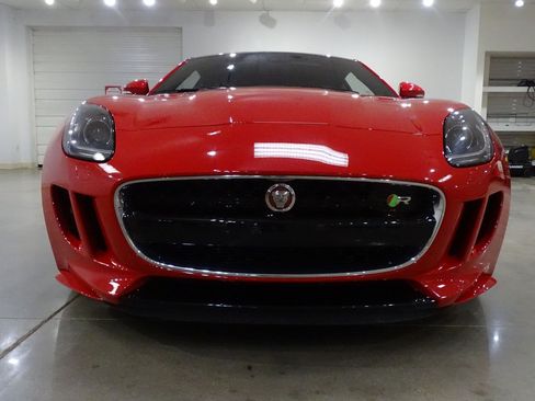 Used 2016 Jaguar F-TYPE R AWD/4WD image 24