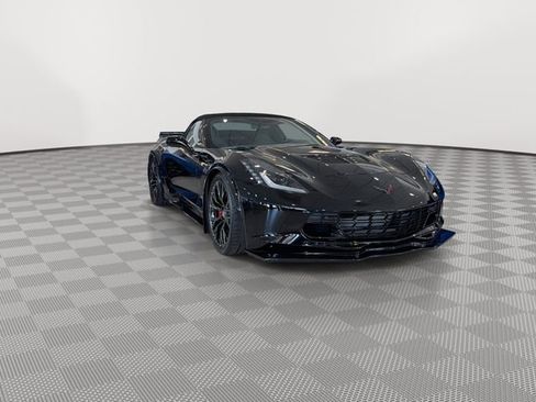 Used 2016 Chevrolet Corvette Z06 w/ 3LZ Preferred Equipment Group image 2