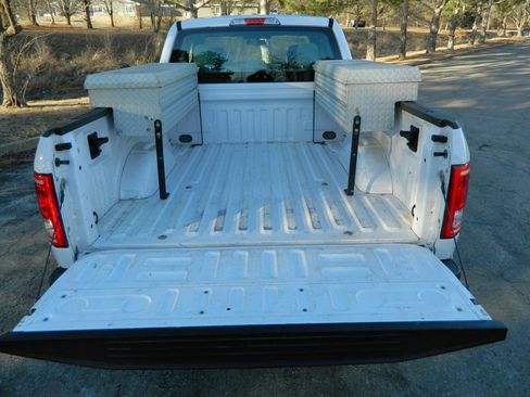 Used 2015 Ford F150 XL w/ Equipment Group 101A Mid image 10