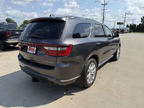 Used 2016 Dodge Durango Citadel w/ Premium Entertainment Group AWD/4WD image 40
