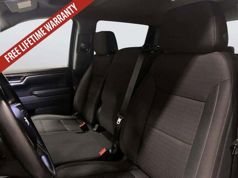 Used 2025 Chevrolet Silverado 1500 LT AWD/4WD image 31