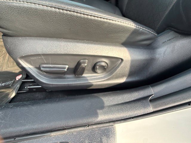 Used 2024 Toyota Camry XSE FWD image 12