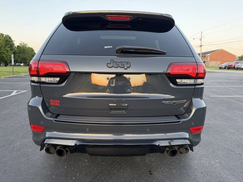 Used 2018 Jeep Grand Cherokee Trackhawk AWD/4WD image 5