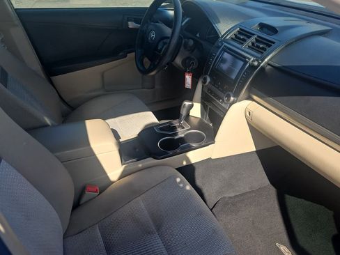 Used 2012 Toyota Camry LE FWD image 13