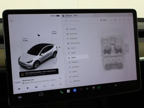 Used 2023 Tesla Model Y 2WD image 34