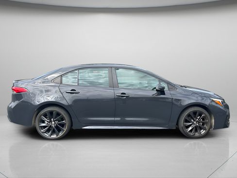 Certified 2024 Toyota Corolla SE FWD image 6