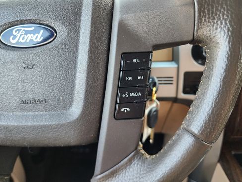 Used 2014 Ford F150 Lariat w/ Equipment Group 502A Luxury image 36