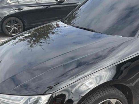 Used 2019 Audi A4 2.0T Premium image 1