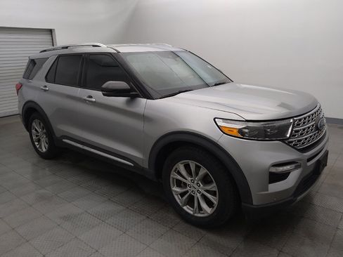Used 2020 Ford Explorer Limited RWD image 11