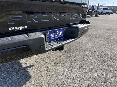 Used 2023 Nissan Frontier PRO-4X w/ Pro-4X Premium Package image 43