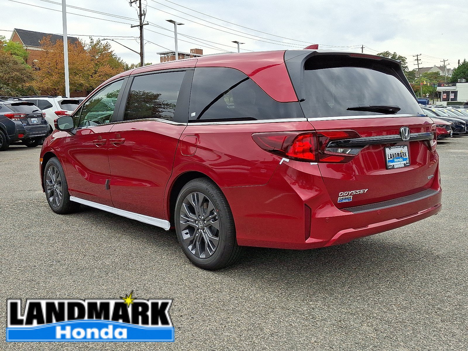 New 2027 Honda Odyssey Touring image 4