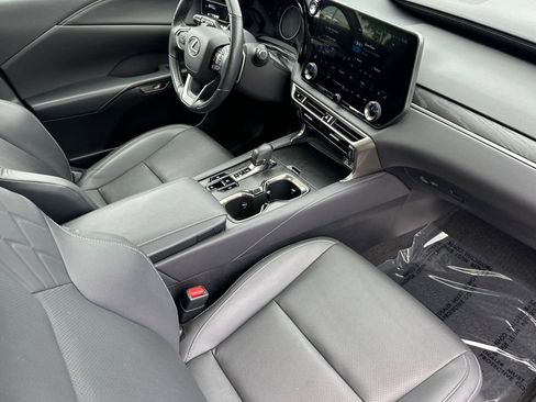 Used 2023 Lexus RX 350 Premium w/ Accessory Package FWD image 19