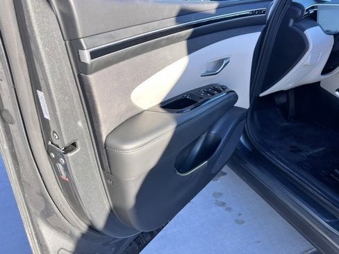 Used 2023 Hyundai Tucson Limited image 10