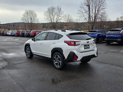 Used 2024 Subaru Crosstrek 2.0i Premium image 6