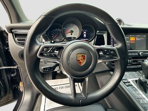 Used 2021 Porsche Macan S AWD/4WD image 12