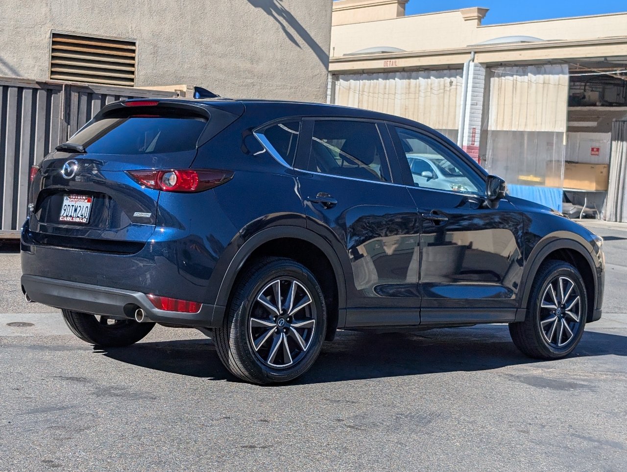 Used 2018 MAZDA CX-5 Touring w/ Preferred Equipment Package AWD/4WD image 13