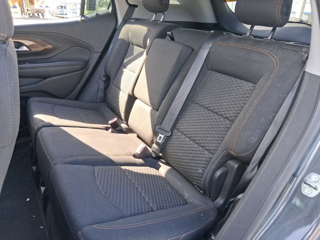 Used 2019 GMC Terrain SLE w/ Driver Convenience Package AWD/4WD image 12
