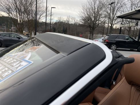 Used 2019 Mercedes-Benz E 450 Cabriolet image 55
