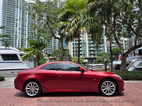 Used 2014 INFINITI Q60 Convertible w/ Premium Package RWD image 8