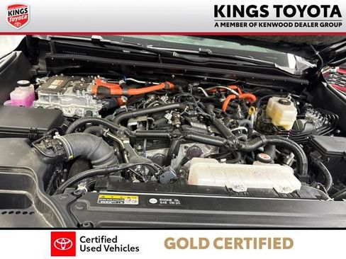 Certified 2025 Toyota 4Runner Limited AWD/4WD image 26