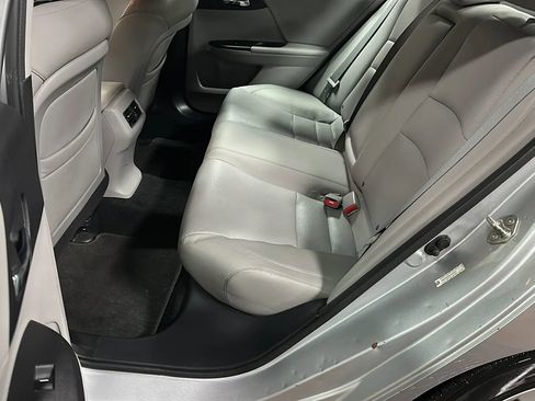 Used 2013 Honda Accord EX-L image 11