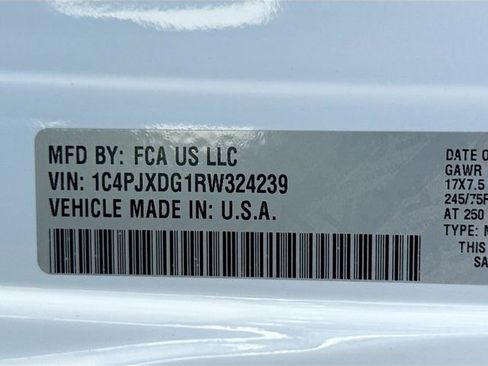 Used 2024 Jeep Wrangler Unlimited Sport AWD/4WD image 30