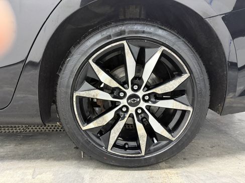 Used 2020 Chevrolet Malibu RS image 24