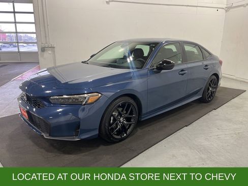 Certified 2025 Honda Civic Sport image 3
