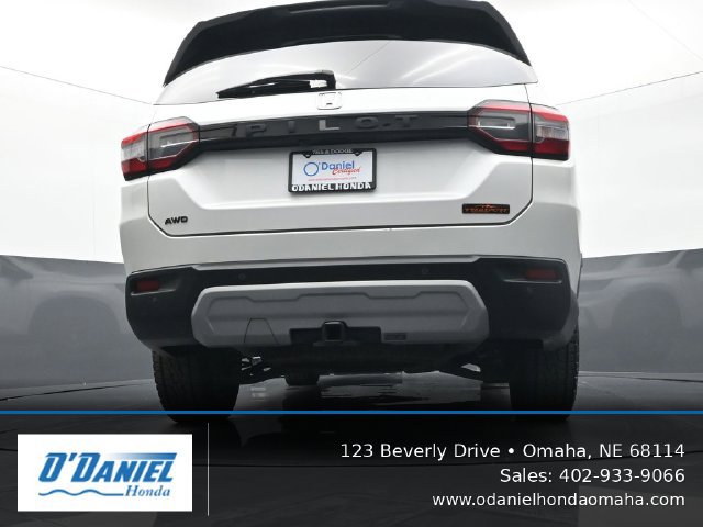 Used 2024 Honda Pilot TrailSport image 11