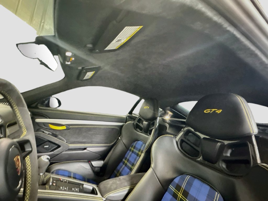 Used 2020 Porsche 718 Cayman GT4 RWD image 25