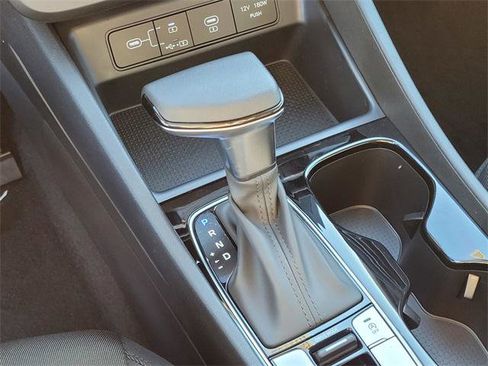 New 2026 Hyundai Tucson SE image 19