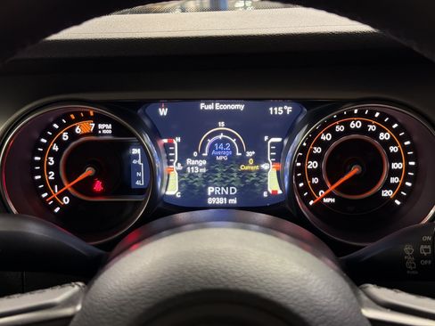 Used 2018 Jeep Wrangler Unlimited Sport S AWD/4WD image 20