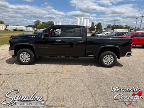 Used 2024 Chevrolet Silverado 2500 LTZ w/ LTZ Plus Package AWD/4WD image 7